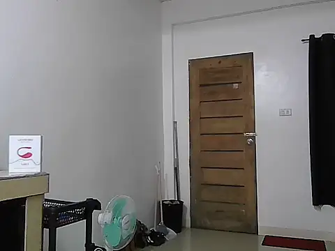 cumslut_selena69 webcam