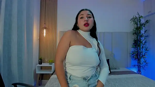 Victoria_Rosee webcam