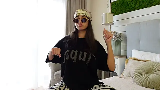 IsabellaMysty webcam