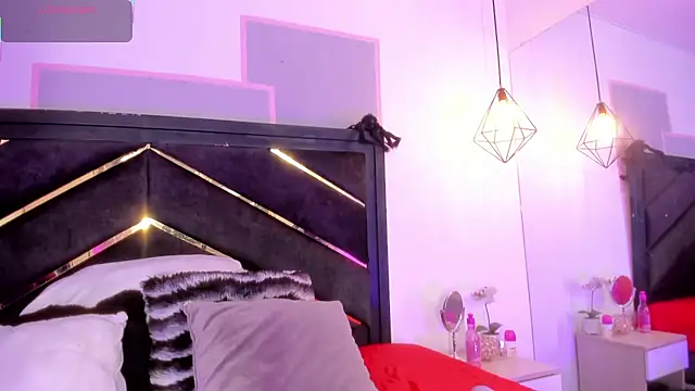 april_jones05 webcam