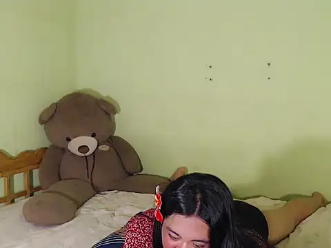 Im_ur_mother webcam