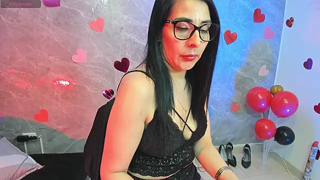 adellelennoxx webcam