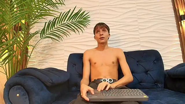 Pavo_tv webcam