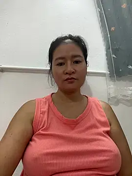 Boyd98 live cam on StripChat