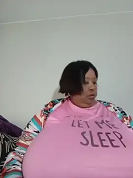 nancy111 (F milf) - Make me squit and cum on my toy