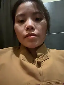 Bella_7777 webcam