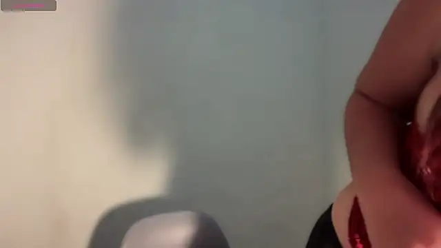 Slutty_Lauraxx webcam