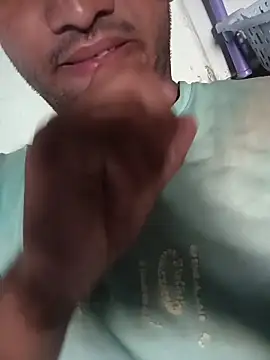 rahulhardcorer (M young) - Bhabhi sis your Pussy Cam FuckingDick🤤