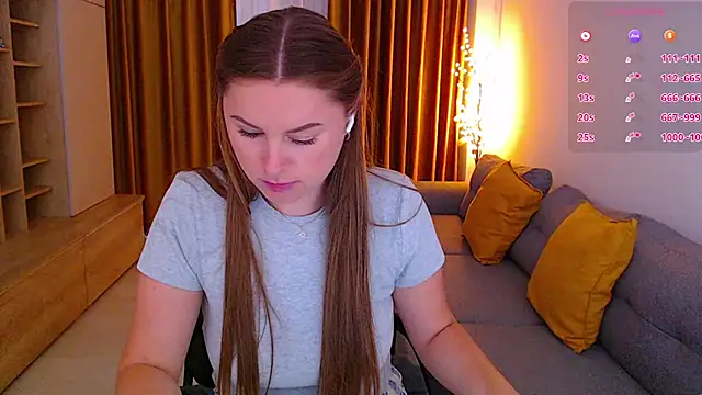 mia_bloomy webcam
