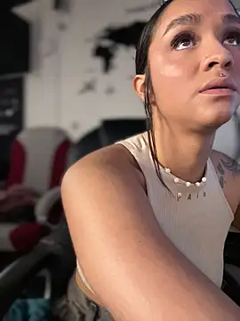 Isabella-Teen