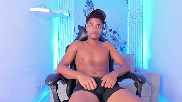 TaylorClay_ live cam on StripChat