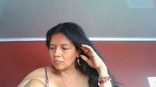DianaOchoa_ live cam on StripChat
