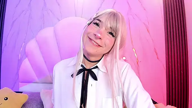 AliiceWonderland_ webcam