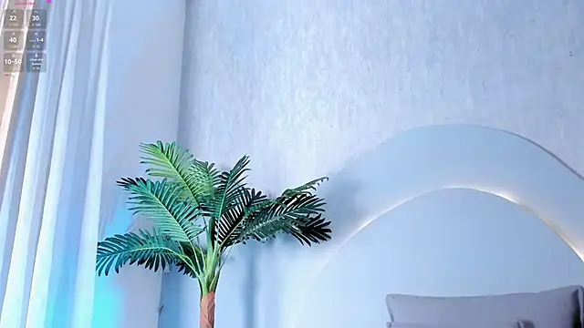 CannelaSmith webcam