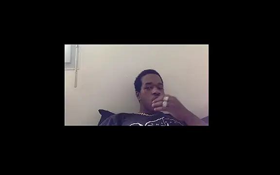 papoupinthishit webcam