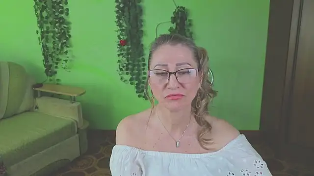 Habibi_Honeyy webcam