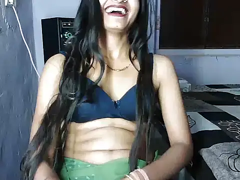 GOLDN_GIRL_ webcam