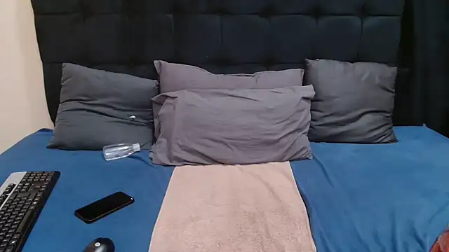 CaramelBootty webcam