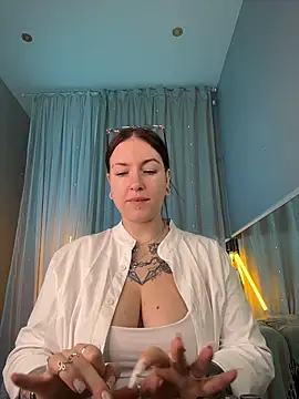Tattitude_ webcam