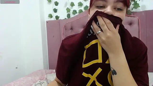 CarolRousee webcam