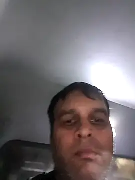 indiandesivillegeboy webcam