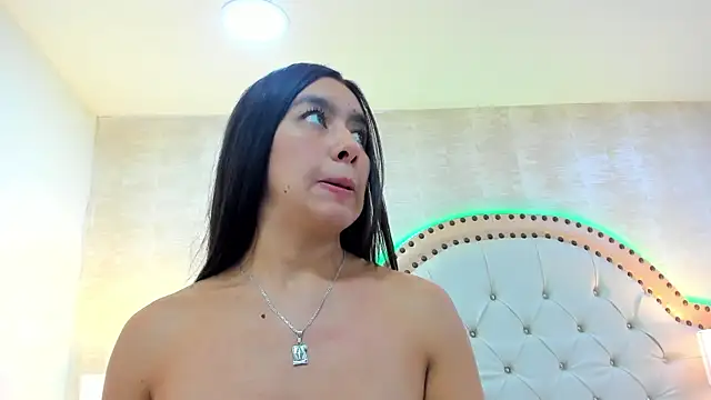 AlenaColeman webcam