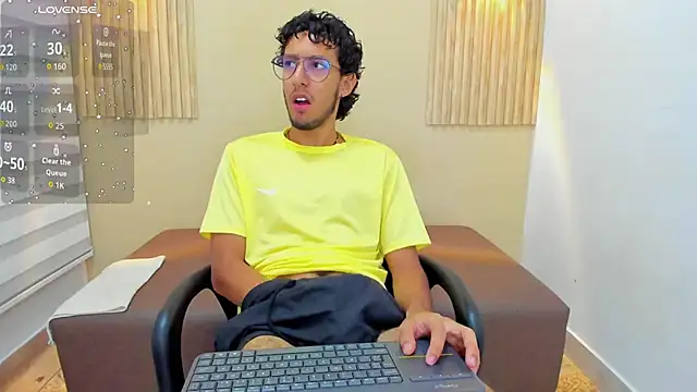 LEO_SANZ66 webcam