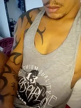 Tatuadomoreno23cm webcam