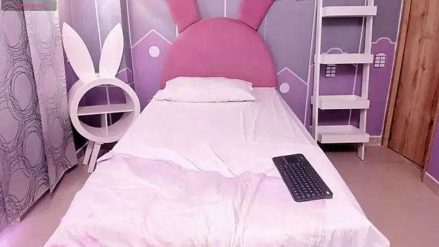 liz_curvy webcam