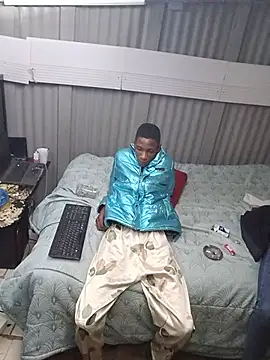 Lunchbar1307 webcam