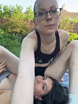RussianGirls_ live cam on StripChat