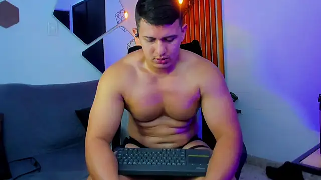 romancroft - RomanCroft's free webcam - UK Sex Cams