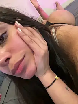 lulix69 - Lulix69's free webcam - UK Sex Cams