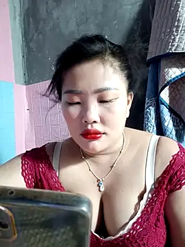 Irene-01 live cam on StripChat