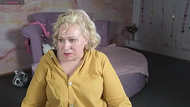 Penelope_Pinky webcam