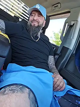 beardedtattood (Ask my age) - Good morning daddy ❤️