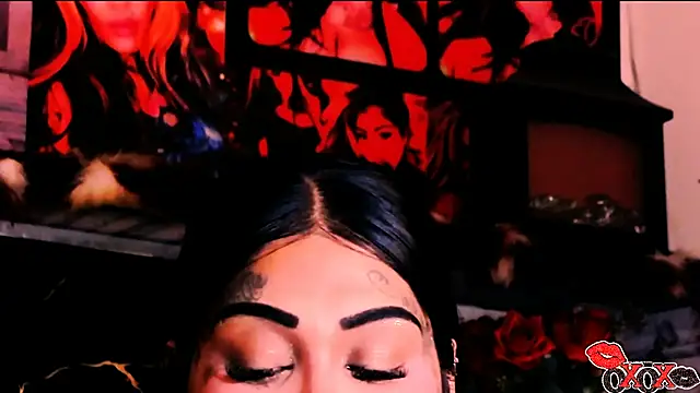 indian_dreamgirl webcam