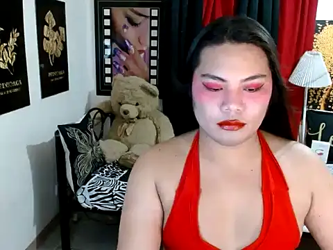 TSbrianaHugeCock webcam
