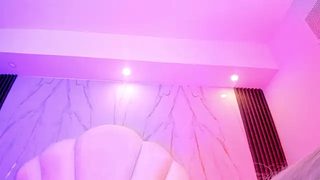 aliicewonderland_ (T teen) - Deepthroat with saliva+ Ahegao