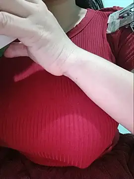 Shine_Mai webcam