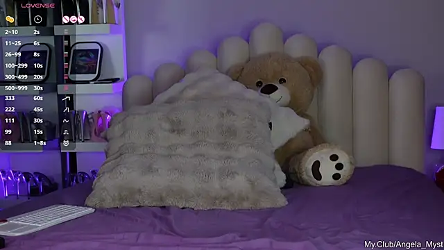 Angela_Myst webcam