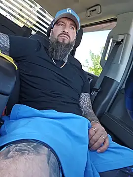 Beardedtattood webcam