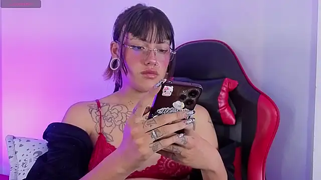 _sharlotte777 webcam