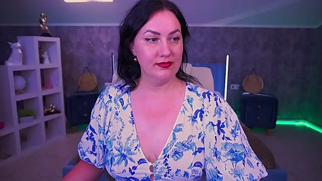 VelvetLuck webcam