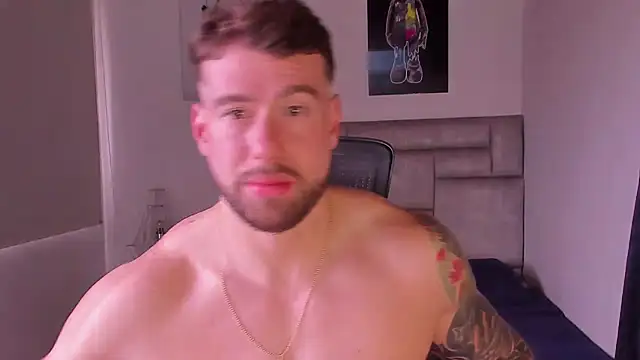 paul_rogerr webcam
