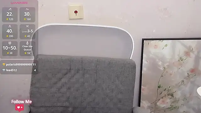 qiqi-- webcam