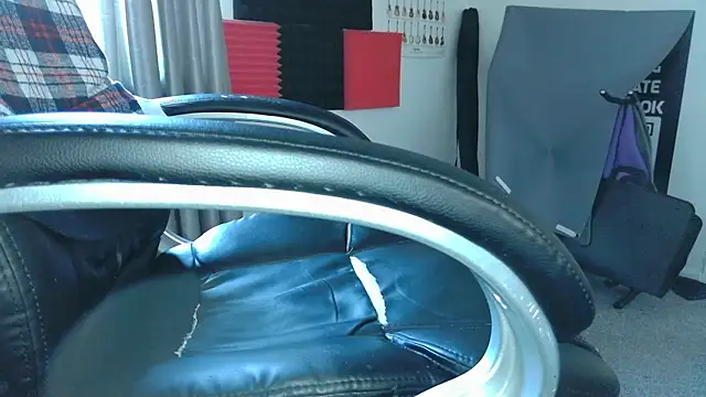 JayGantic webcam