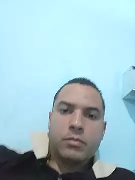 Hotchannelyess webcam