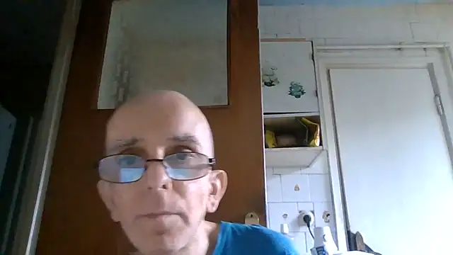 mariusica1@xh webcam