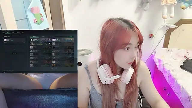 Song_99 webcam